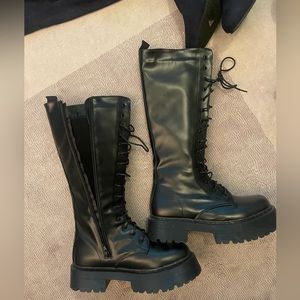 Lace up combat boots faux leather